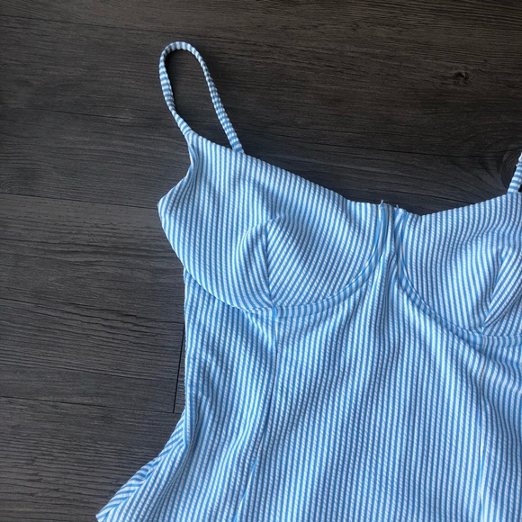 Onia | Isabella Seersucker One Piece Swimsuit - Picture 2 of 5